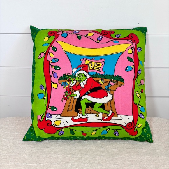 Grinch Decor The Grinch Christmas Pillow Cushion - Picture 1 of 7